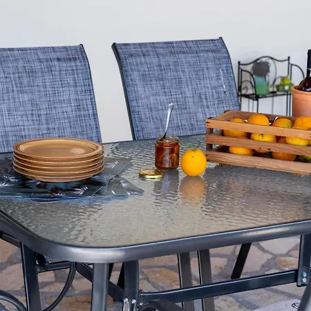 Vakantiehuis Herakles House - Close To Ancient Sites Near Nafplio. Spacious. Equipped For All-year-round Comfort. Nauplion