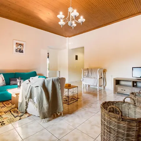 Herakles House - Close To Ancient Sites Near Nafplio. Spacious. Equipped For All-year-round Comfort. * Nauplion