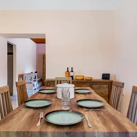 Herakles House - Close To Ancient Sites Near Nafplio. Spacious. Equipped For All-year-round Comfort. Nafplio