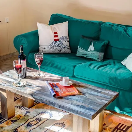 Herakles House - Close To Ancient Sites Near Nafplio. Spacious. Equipped For All-year-round Comfort. Ferienhaus *